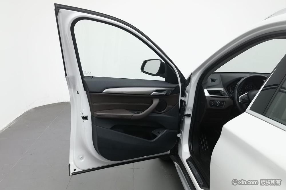 BMW X1 2018 xDrive20Li Premium – фото 22