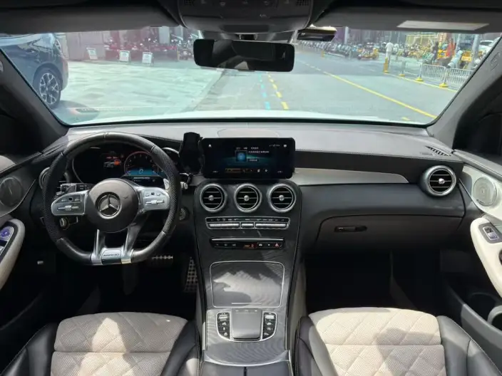 Mercedes-Benz GLC AMG 2020 Model AMG GLC 43 4MATIC – фото 8