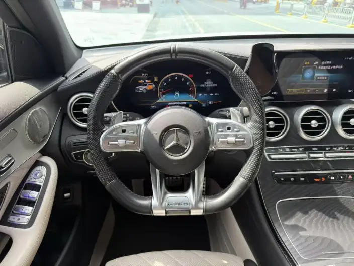 Mercedes-Benz GLC AMG 2020 Model AMG GLC 43 4MATIC – фото 9