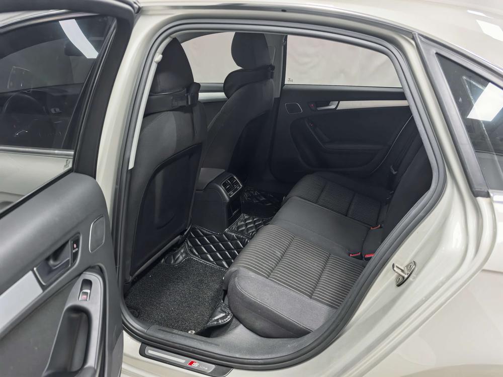 Audi A4L 2015 45 TFSI quattro Individual Sport – фото 18