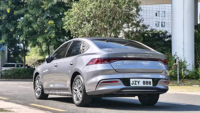 Qin Plus EV 2021 Model 500KM Luxury Model – фото 5