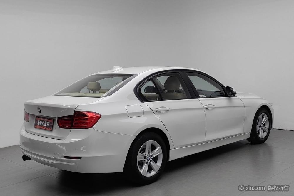BMW 3 Series 2014 320i Dynamic – фото 4