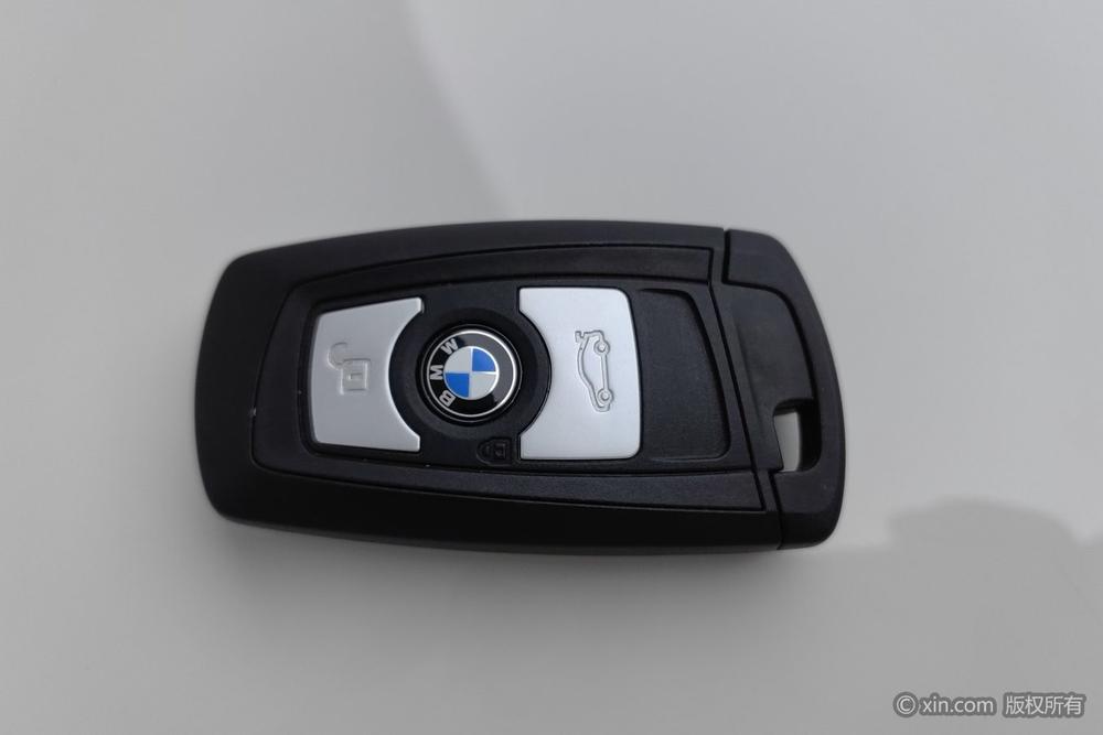 BMW 3 Series 2014 320i Dynamic – фото 7