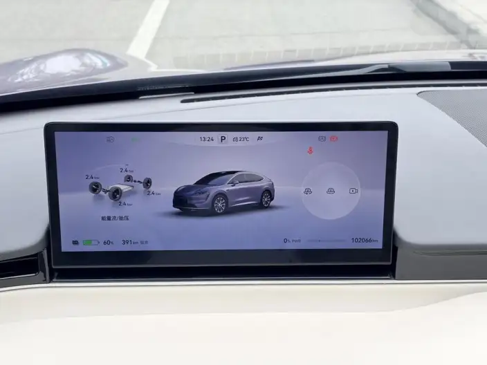 Luxeed R7 2024 Model EV 100kWh Max Rear Drive Edition – фото 9