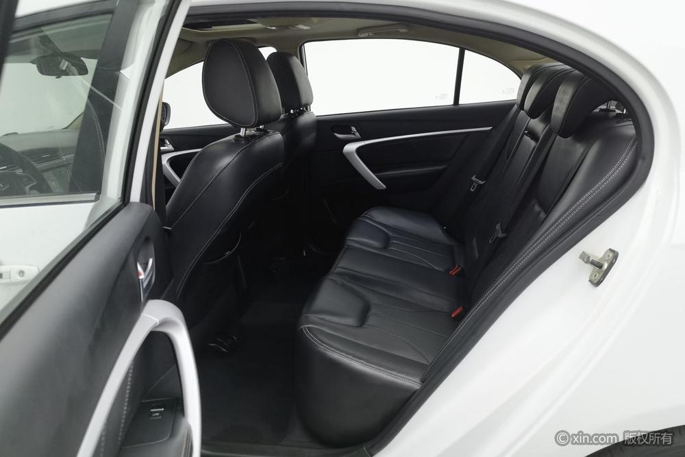 Geely Emgrand 2017 Sedan Millionth 1.5L Manual Upward – фото 20