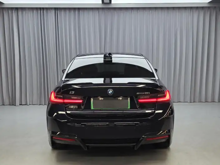 BMW i3 2026 Model Facelift eDrive35L – фото 5