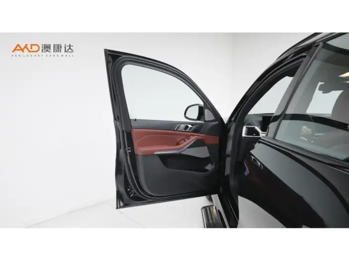 BMW X5 2023 Model xDrive40Li M Sports Night Set – фото 9
