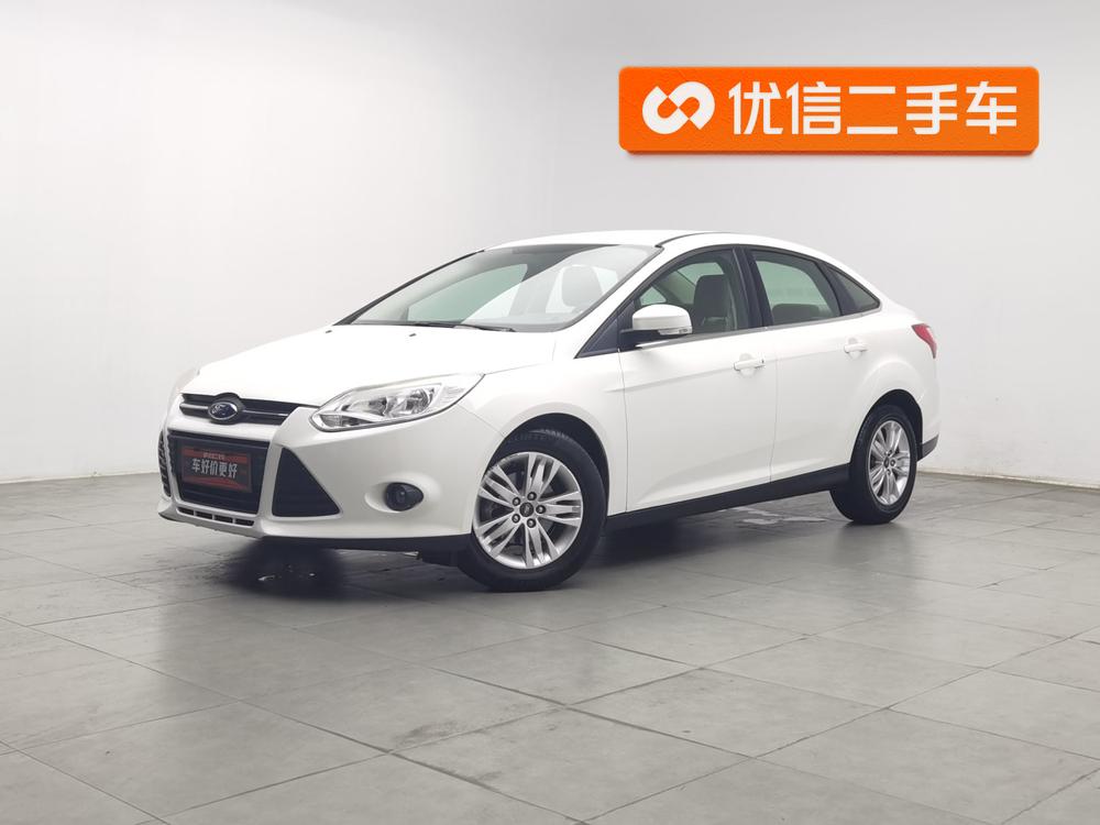 Ford Focus 2012 Sedan 1.6L Manual Comfort – фото 1