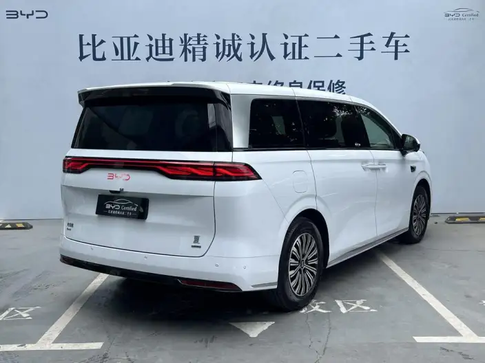 Xia 2025 Model DM-i 180KM Excellence Model – фото 5