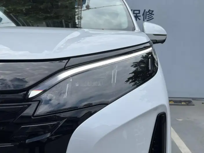 Xia 2025 Model DM-i 180KM Excellence Model – фото 7