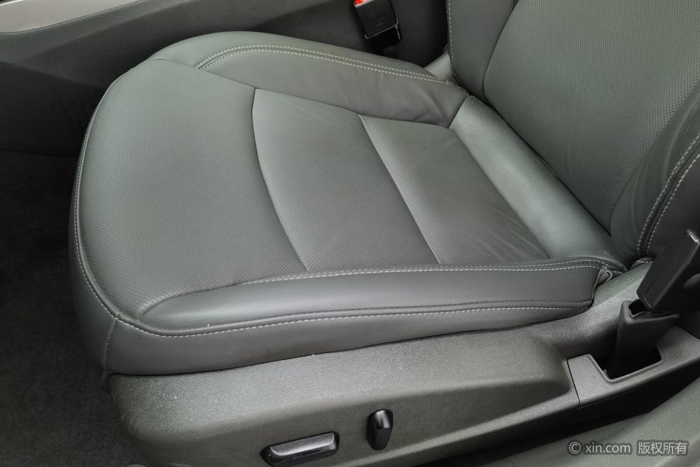 Chevrolet Malibu 2017 1.5T Automatic Luxury – фото 19