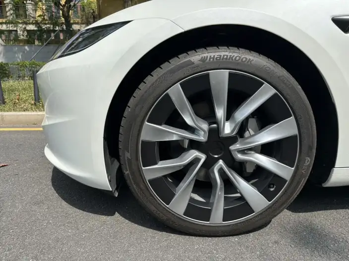 Model 3 2023 Model Long Battery Life Pro All-wheel drive version – фото 9