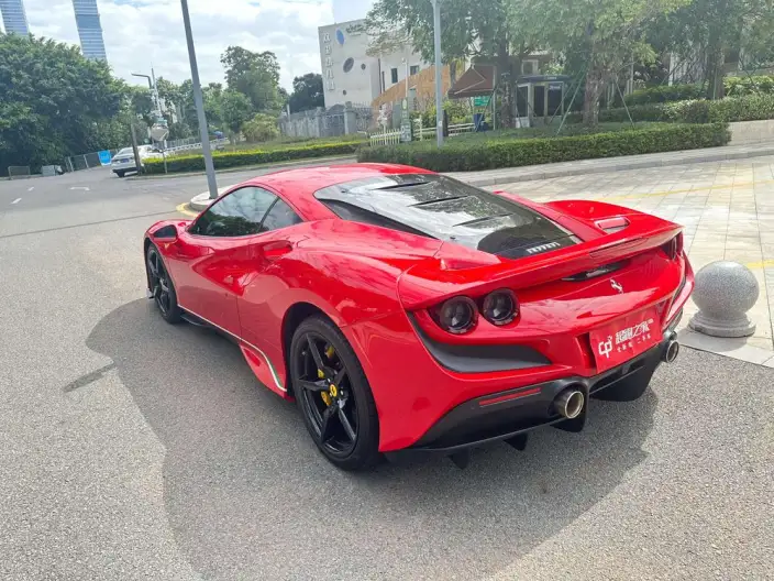 Ferrari F8 2019 Model Tributo 3.9T V8