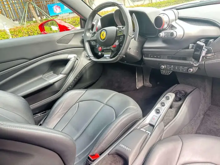 Ferrari F8 2019 Model Tributo 3.9T V8 – фото 9