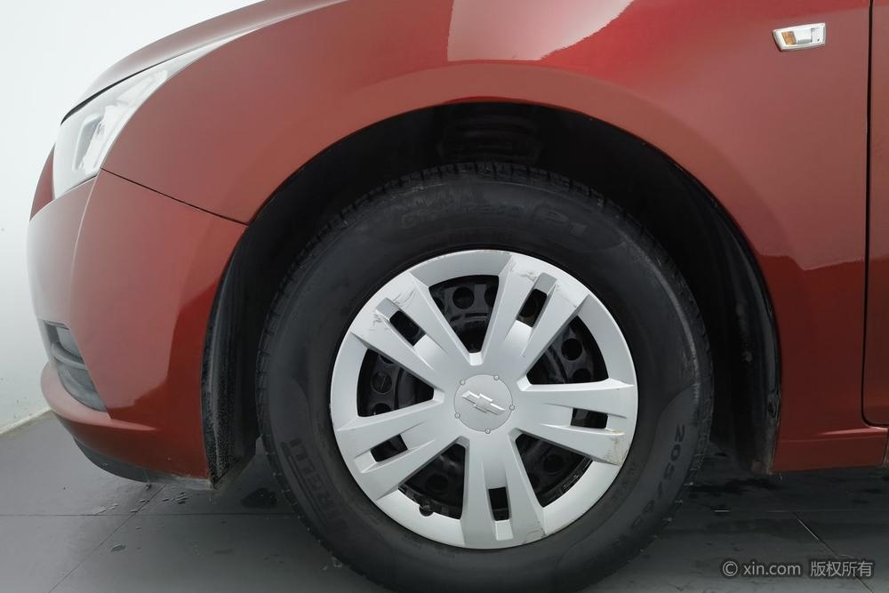 Chevrolet Cruze 2011 1.6L SL MT – фото 8