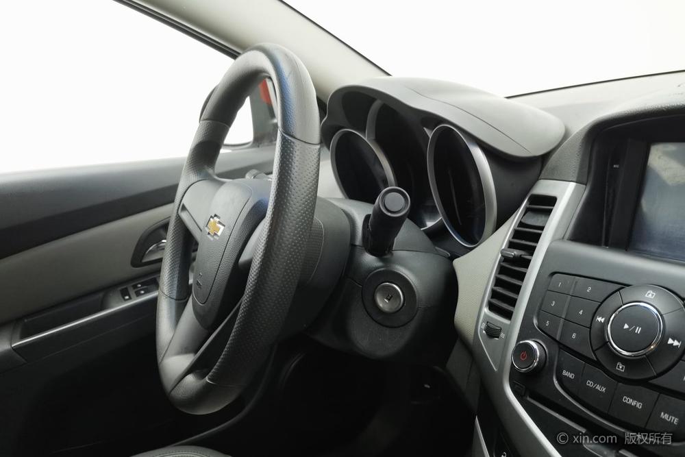 Chevrolet Cruze 2011 1.6L SL MT – фото 13