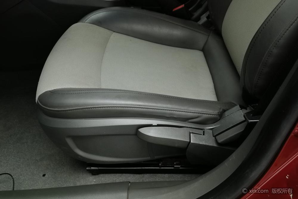 Chevrolet Cruze 2011 1.6L SL MT – фото 19