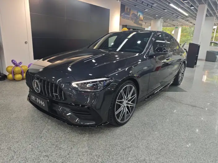 Mercedes-Benz C-Class AMG 2026 Model AMG C 43 4MATIC – фото 1