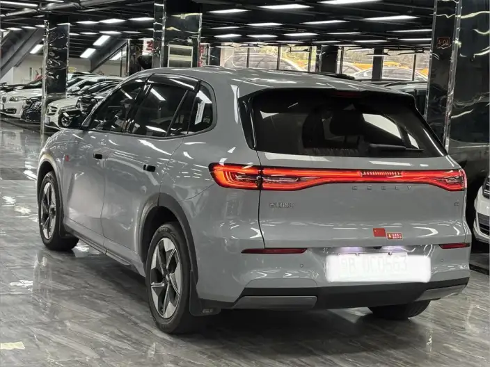 Geely Galaxy E5 2024 Model 530km Tiggo + Edition – фото 3