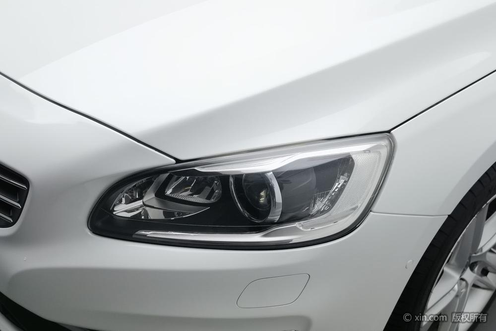 Volvo V60 2017 T5 Smart Elegance Edition National V – фото 7