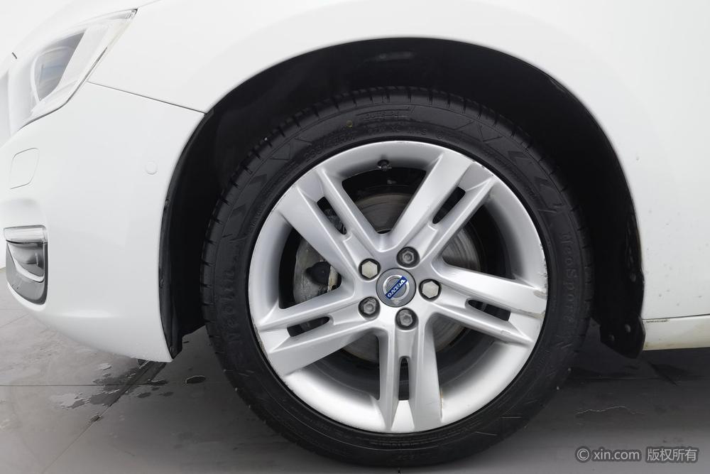 Volvo V60 2017 T5 Smart Elegance Edition National V – фото 9