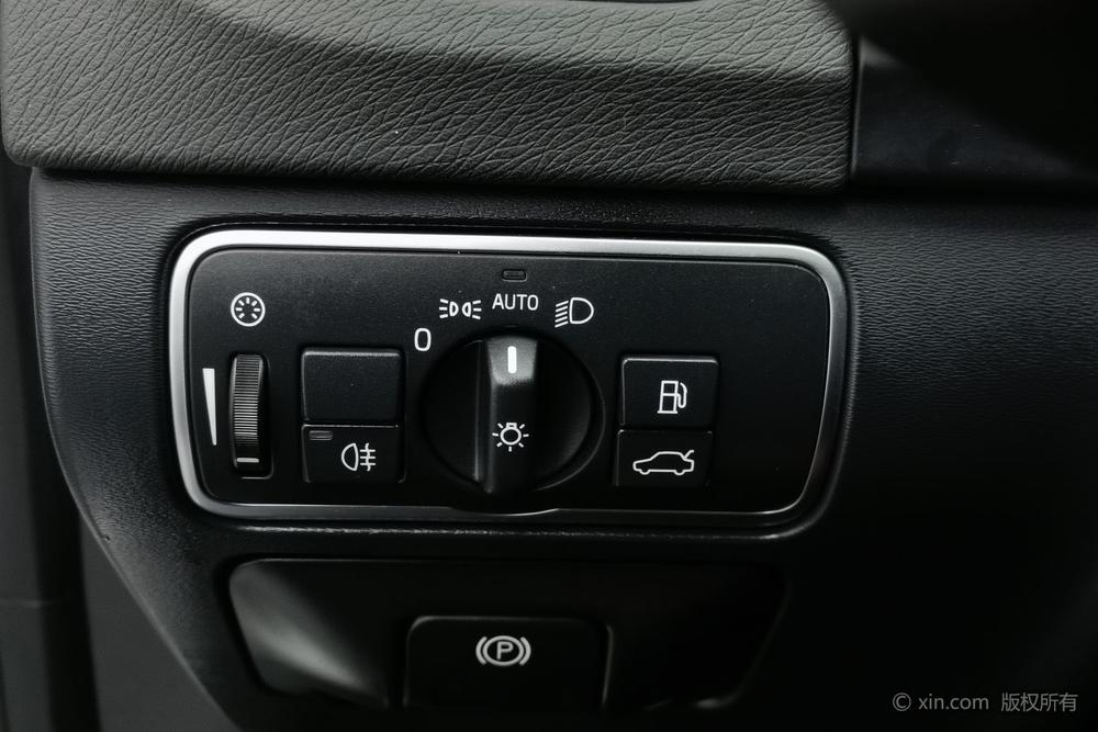 Volvo V60 2017 T5 Smart Elegance Edition National V – фото 16
