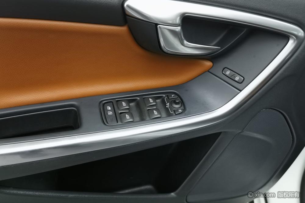 Volvo V60 2017 T5 Smart Elegance Edition National V – фото 22