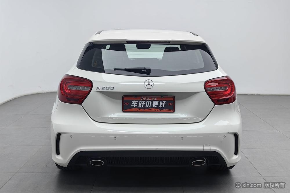 Mercedes-Benz A-Class импорт 2015 A 200 Sport Sport – фото 3