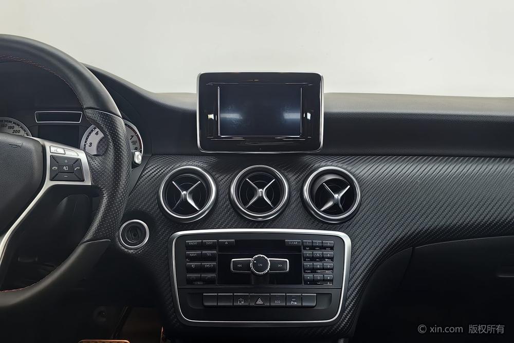 Mercedes-Benz A-Class импорт 2015 A 200 Sport Sport – фото 13