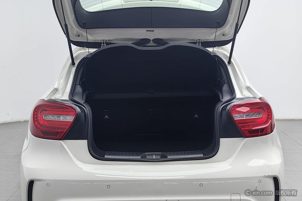 Mercedes-Benz A-Class импорт 2015 A 200 Sport Sport – фото 23