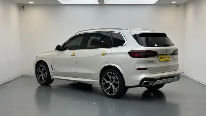 BMW X5 2022 Model xDrive 40Li M Sports Set – фото 5