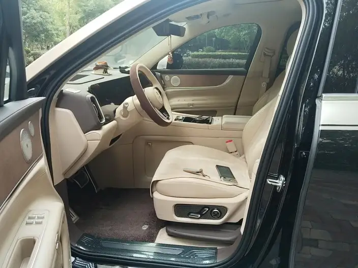 Aito M9 2024 Model Extended Range Ultra VI seat Edition – фото 10