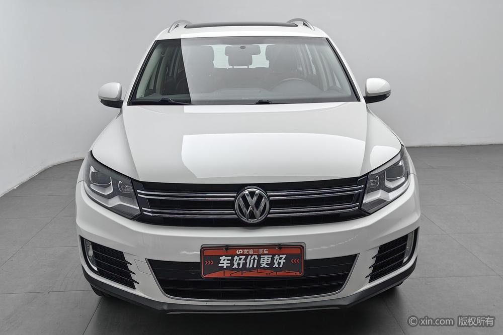 Volkswagen Tiguan 2013 1.8TSI Automatic 4WD Luxury – фото 2