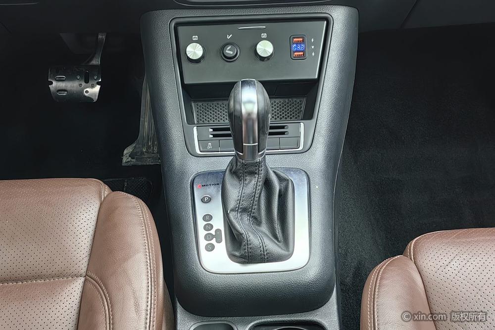 Volkswagen Tiguan 2013 1.8TSI Automatic 4WD Luxury – фото 14