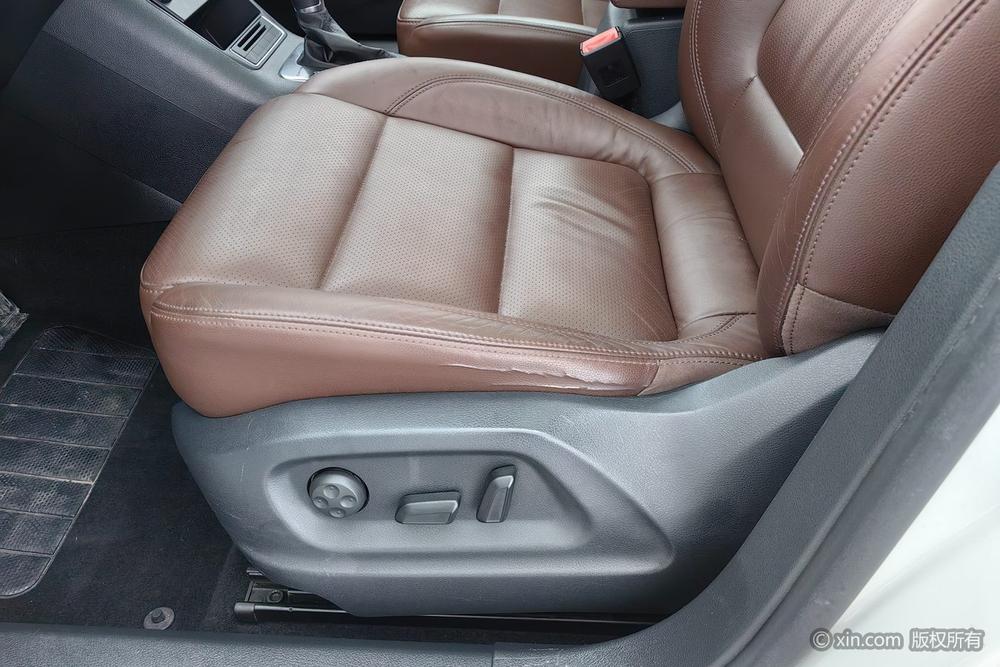 Volkswagen Tiguan 2013 1.8TSI Automatic 4WD Luxury – фото 17
