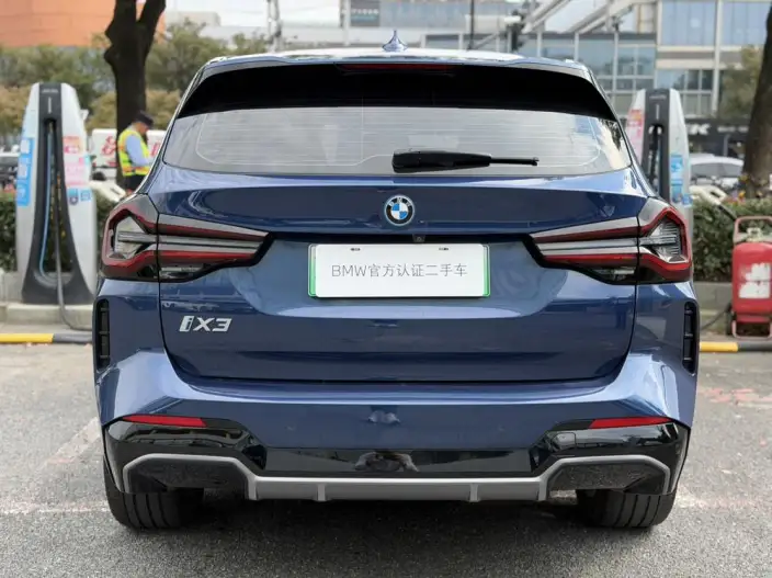 BMW iX3 2022 Model Leading Model – фото 4
