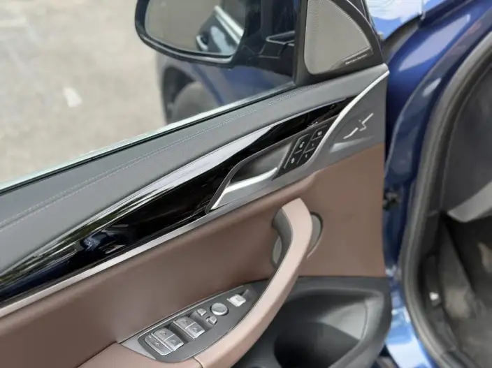 BMW iX3 2022 Model Leading Model – фото 9