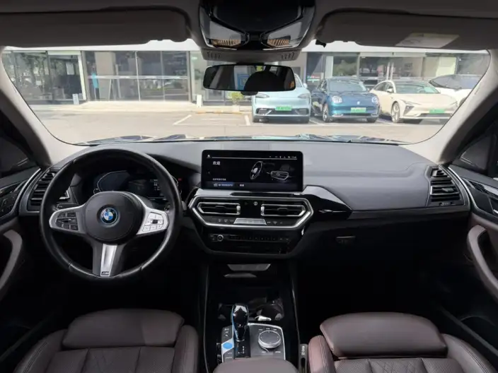 BMW iX3 2022 Model Leading Model – фото 10
