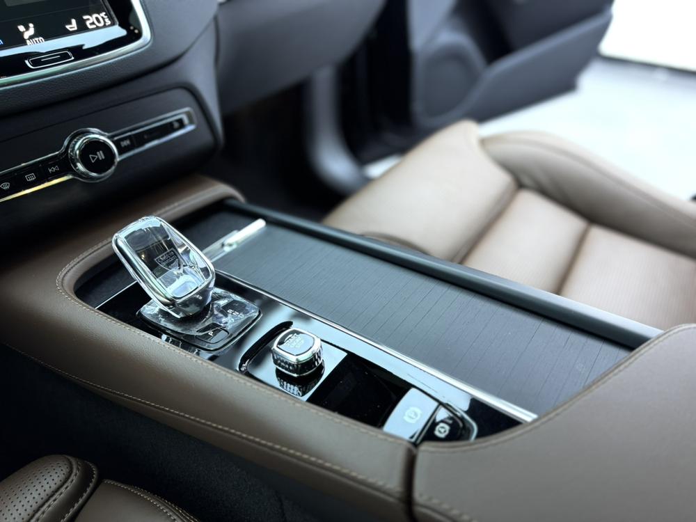 Volvo XC90 2022 B6 Smart Enjoy Luxury 7-Seater – фото 23