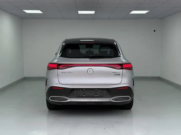 Mercedes-Benz EQE SUV 2023 Model EQE SUV 350 4MATIC Deluxe Edition – фото 3