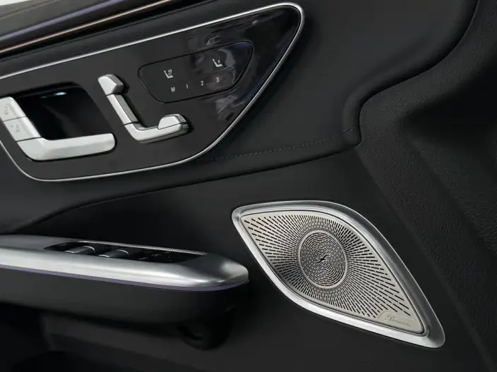 Mercedes-Benz EQE SUV 2023 Model EQE SUV 350 4MATIC Deluxe Edition – фото 8