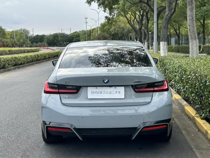 BMW i3 2025 Model eDrive35L – фото 4