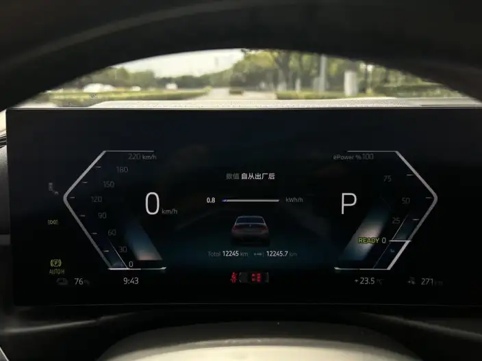 BMW i3 2025 Model eDrive35L – фото 8