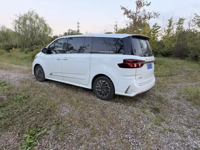 Maxus G20 2021 Model PLUS 2.0T Petrol Automatic Zunya Edition – фото 4