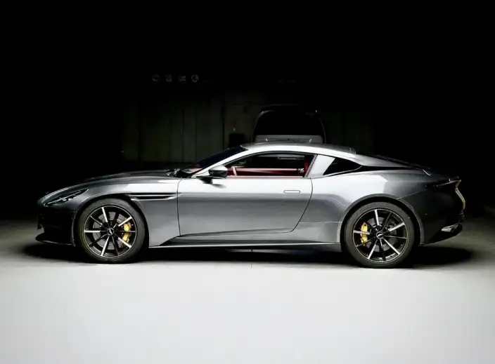 Aston Martin DB11 2022 Model 4.0T V8 Coupe