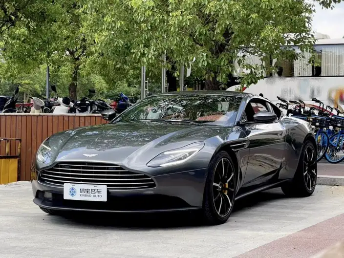Aston Martin DB11 2022 Model 4.0T V8 Coupe – фото 6