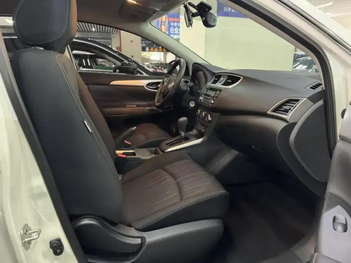 Nissan Sylphy 2022 Model Classic 1.6 XE CVT Comfort Edition – фото 5