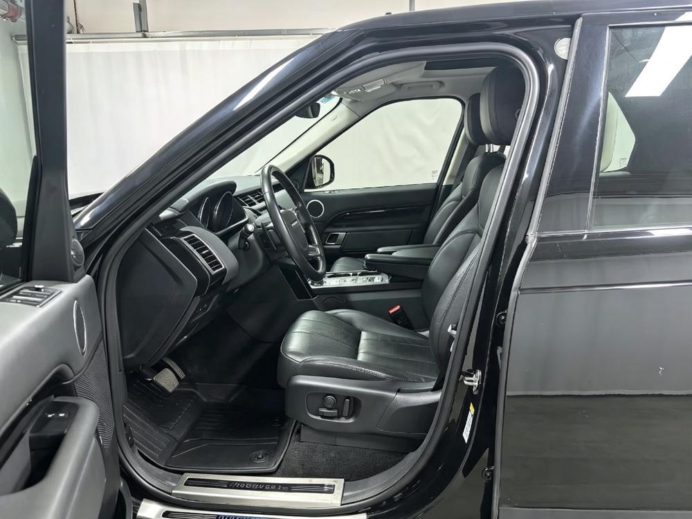 Land Rover Discovery 2017 3.0 V6 SE – фото 17