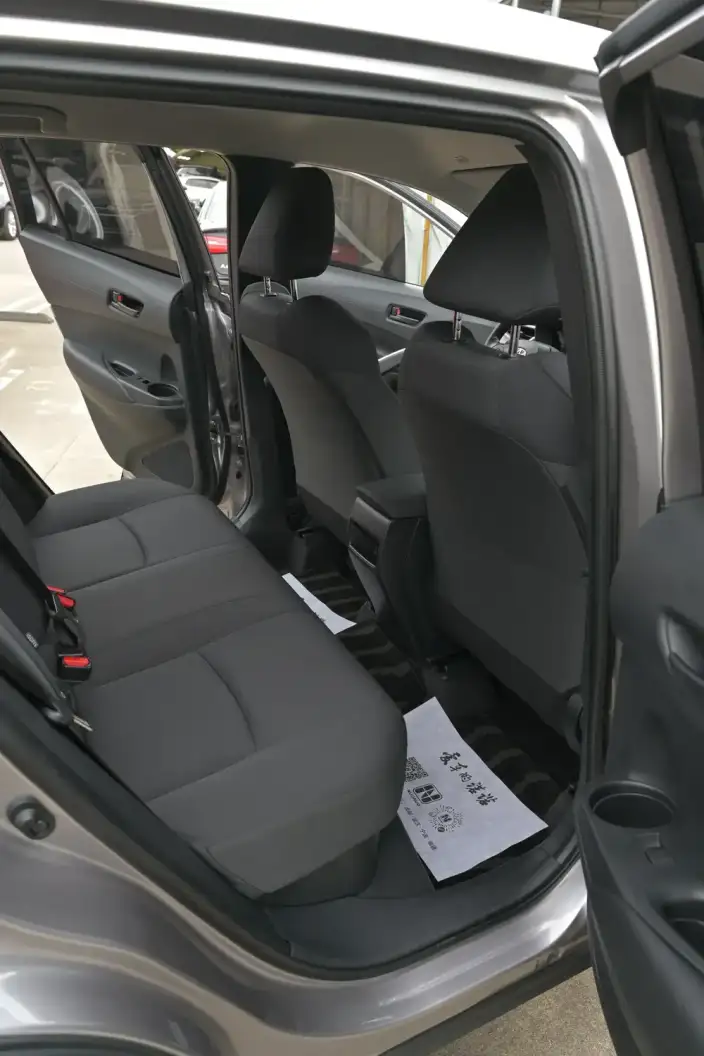 Toyota Corolla Cross 2024 Model 2.0L Intelligent Hybrid Pioneer Edition – фото 9