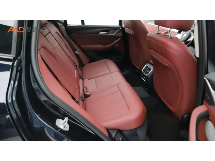 BMW X3 2023 Model xDrive30i Leading Model M Night Set – фото 10